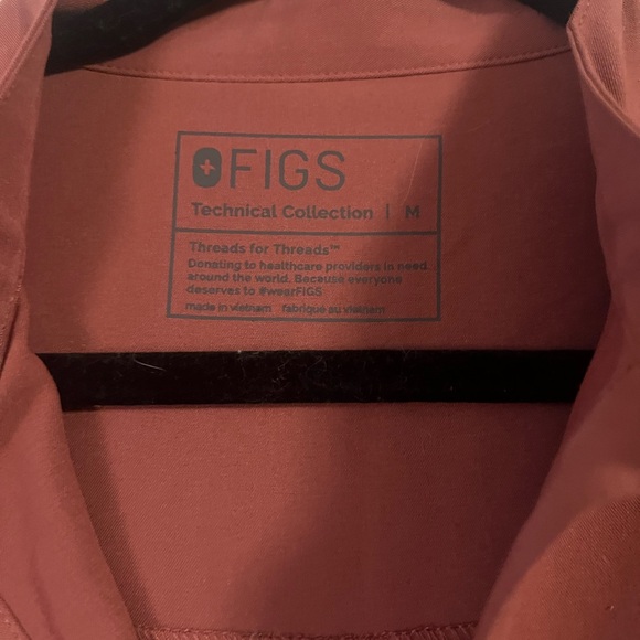 FIGS Scrub Top and Bottoms Mauve NWT - Picture 10 of 15